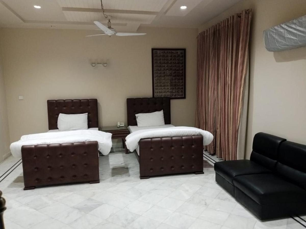 Hotel State Residency Bahawalpur Esterno foto