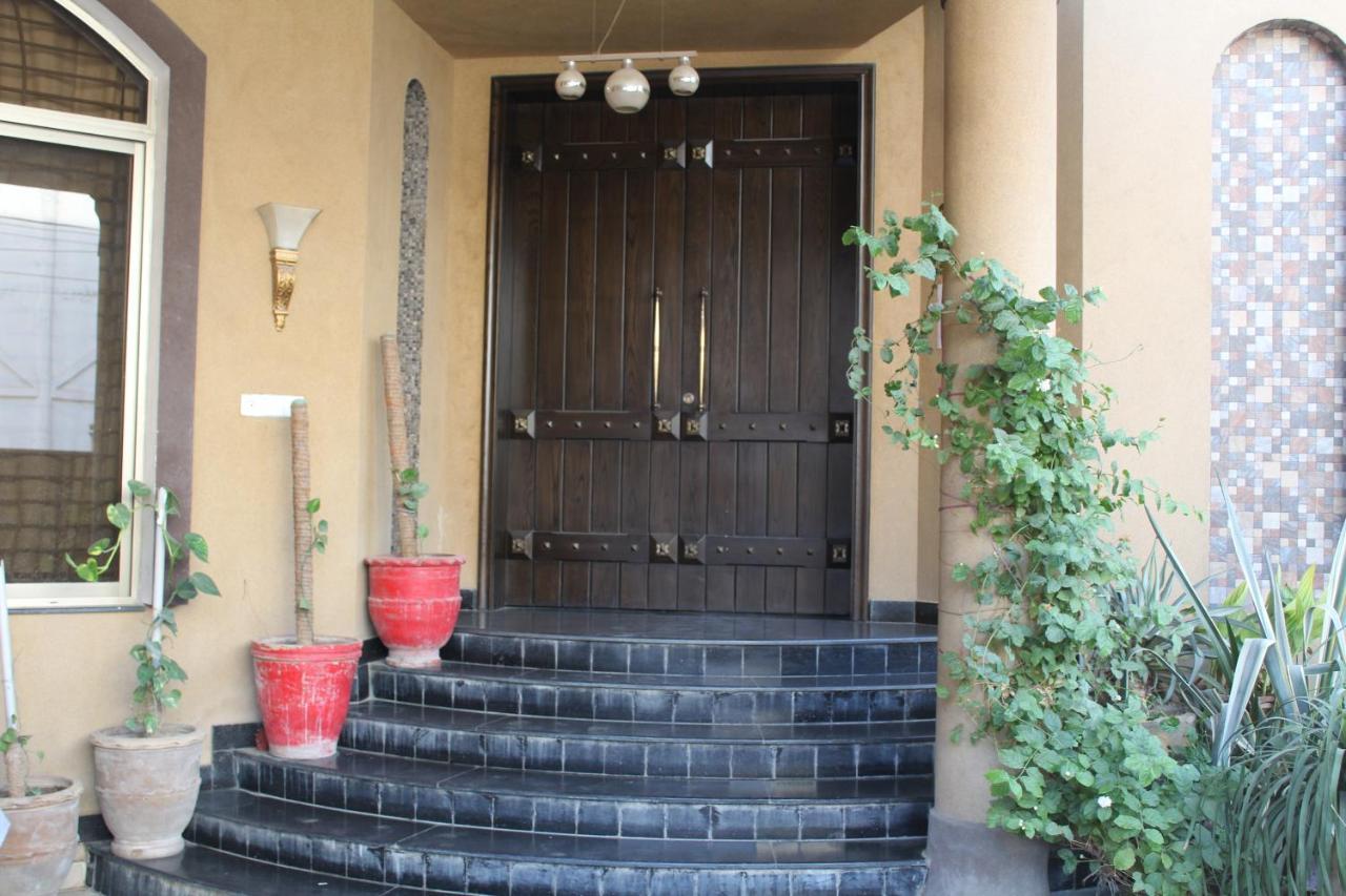 Hotel State Residency Bahawalpur Esterno foto