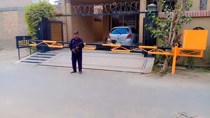 Hotel State Residency Bahawalpur Esterno foto